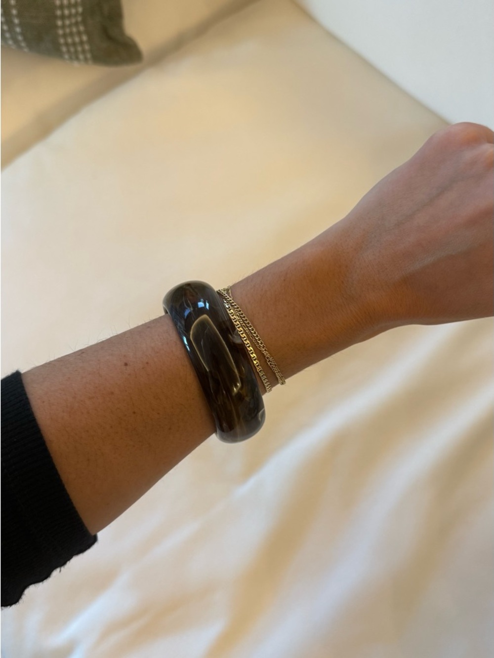 Mango Brown Marbled Resin Bangle with Gold Chain Bracelets